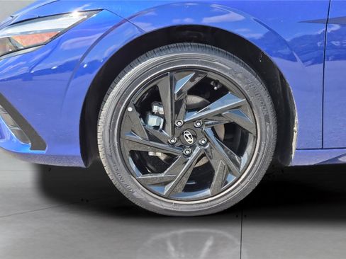 Used 2026 Hyundai Elantra SEL Sport Premium FWD image 25
