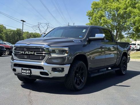 Used 2019 RAM 1500 Laramie AWD/4WD image 25