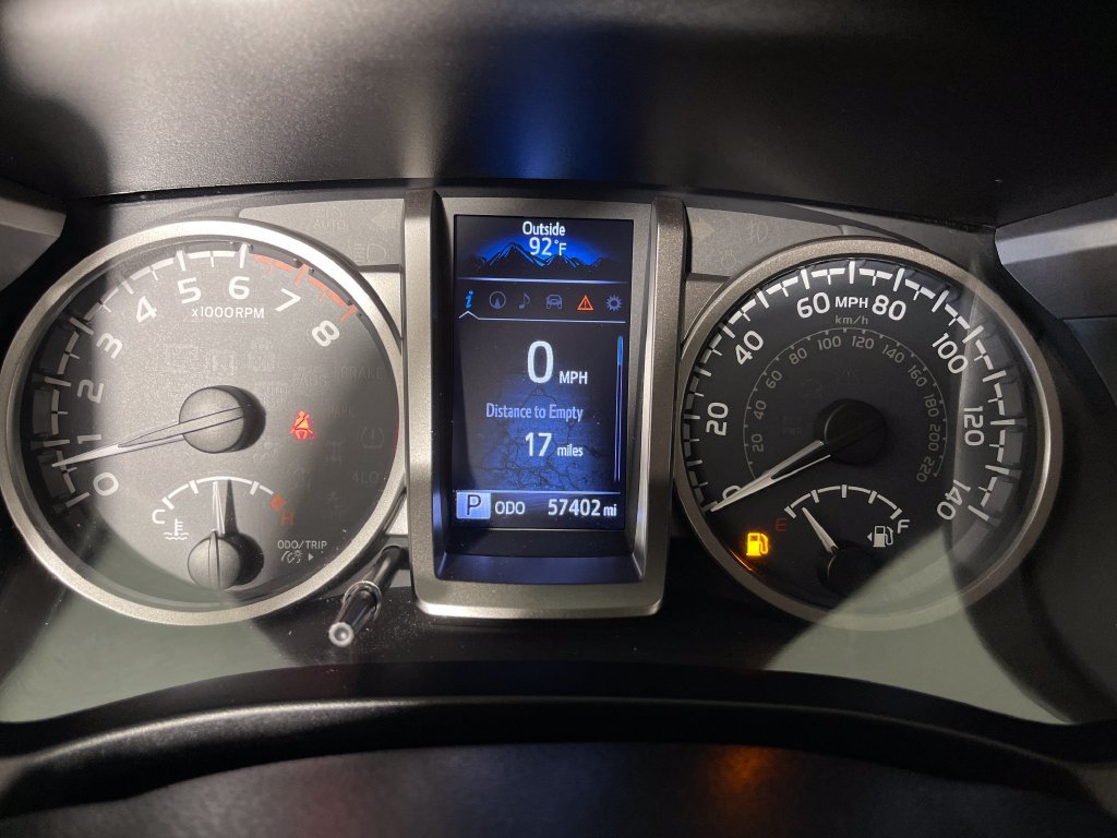 Used 2019 Toyota Tacoma SR5 RWD image 18