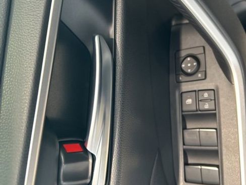 New 2025 Toyota RAV4 XLE image 8