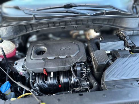 Used 2021 Hyundai Tucson Limited w/ Cargo Package image 17