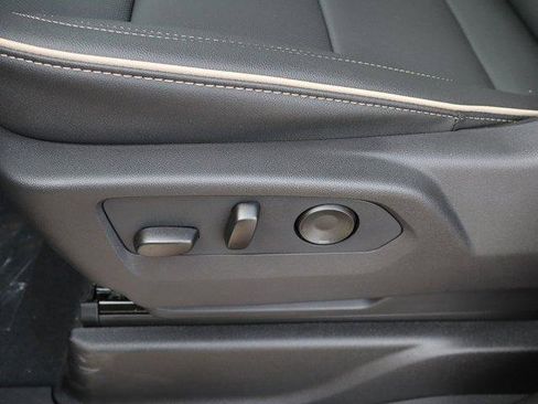 New 2026 GMC Yukon XL Elevation image 26