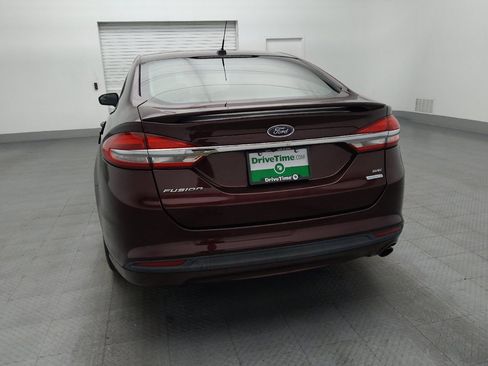 Used 2017 Ford Fusion SE w/ Equipment Group 201A FWD image 6