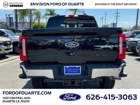 New 2025 Ford F250 Platinum image 9