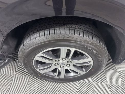 Used 2024 Ford Expedition Max Limited image 12