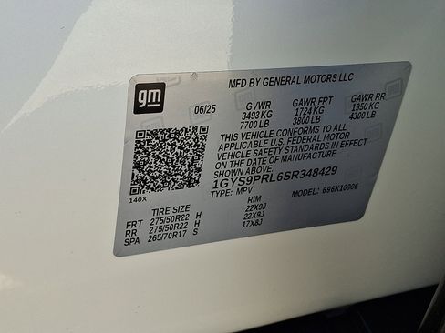 Certified 2025 Cadillac Escalade ESV Sport w/ Touring Package image 25