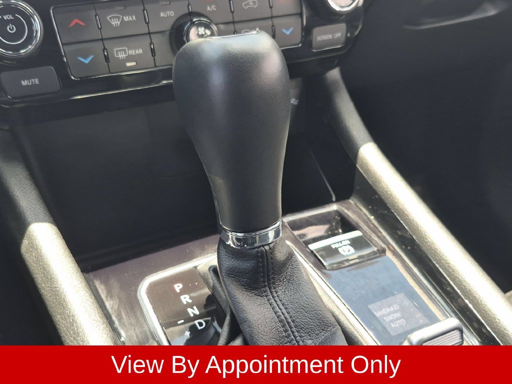 Used 2025 Jeep Compass Limited AWD/4WD image 16