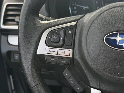 Used 2018 Subaru Forester 2.5i Premium image 17