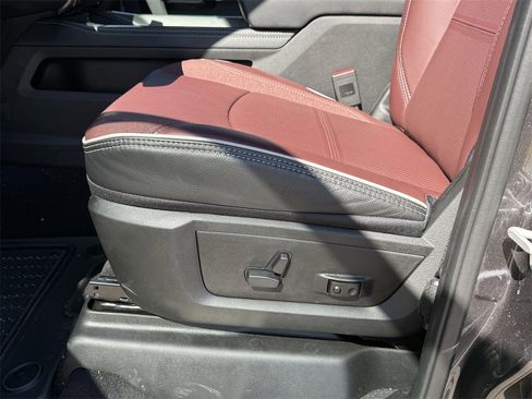 New 2026 RAM 2500 Limited image 13