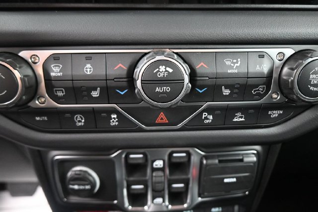New 2026 Jeep Gladiator Rubicon AWD/4WD image 30