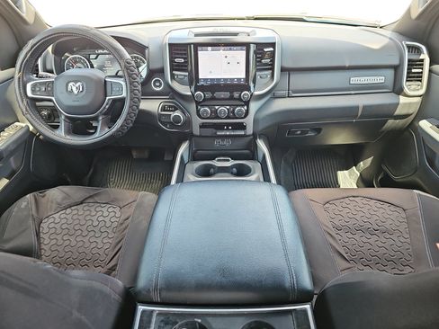 Used 2022 RAM 1500 Big Horn RWD image 9