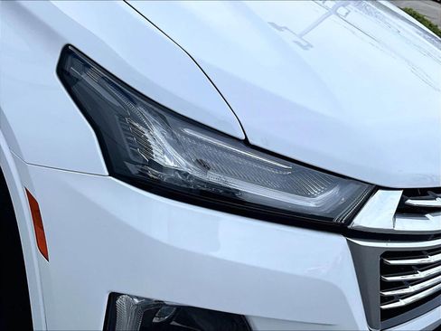 Used 2023 Chevrolet Traverse Premier w/ LPO, Floor Liner Package image 33