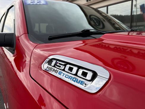 Used 2022 RAM 1500 Big Horn AWD/4WD image 9