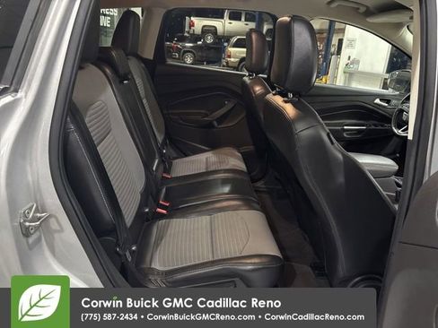 Used 2019 Ford Escape SE AWD/4WD image 14