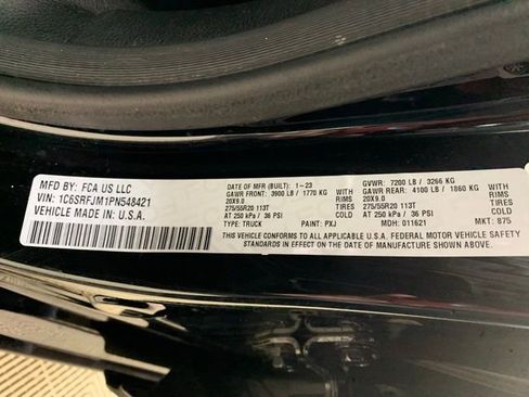 Used 2023 RAM 1500 Laramie AWD/4WD image 34