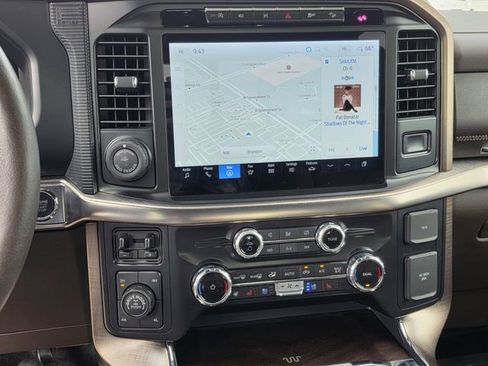 Used 2024 Ford F150 King Ranch w/ FX4 Off-Road Package image 9