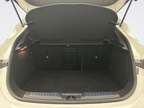 Used 2018 INFINITI QX30 Premium w/ Navigation Package AWD/4WD image 22