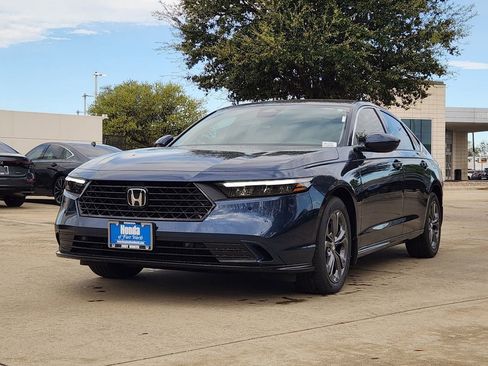 New 2026 Honda Accord EX-L image 2