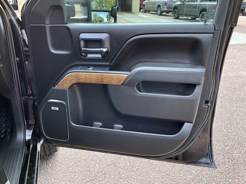 Used 2015 Chevrolet Silverado 1500 LTZ w/ LTZ Plus Package image 17