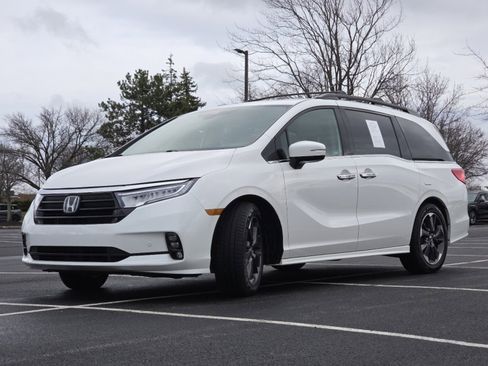 Certified 2023 Honda Odyssey Elite image 17