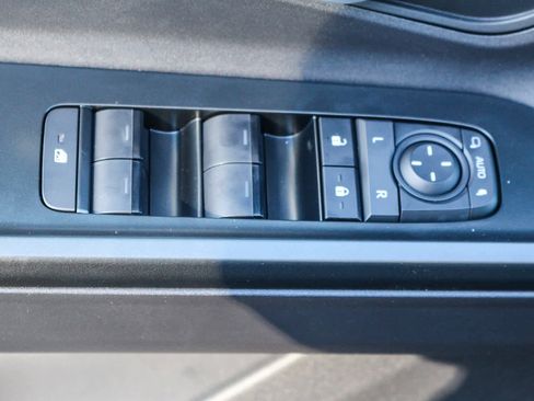 New 2026 Subaru Solterra Premium image 20