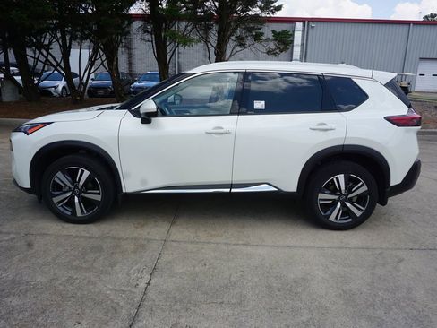 Used 2023 Nissan Rogue SL FWD image 17