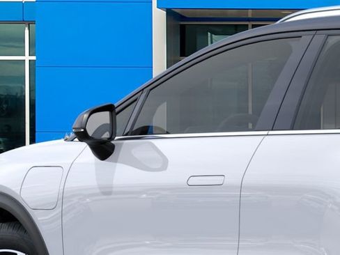 New 2026 Chevrolet Equinox EV LT AWD/4WD image 13