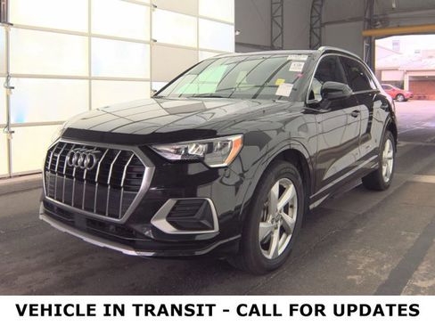 Used 2020 Audi Q3 2.0T Premium image 1
