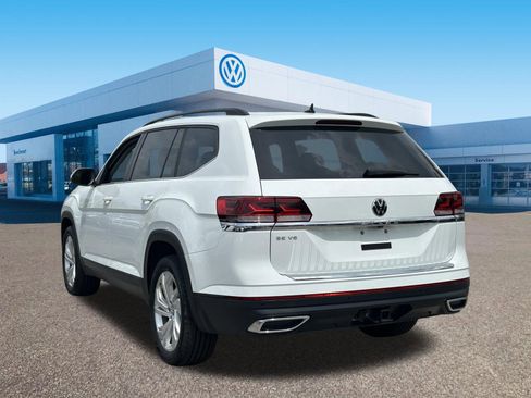 Used 2023 Volkswagen Atlas SE w/ Panoramic Sunroof Package FWD image 5