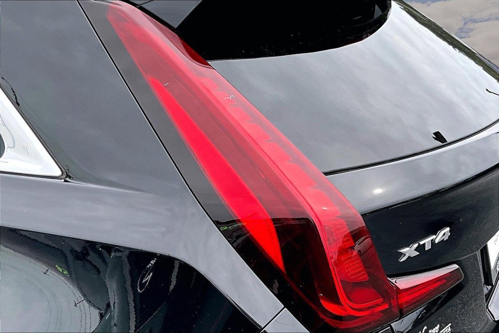 Used 2024 Cadillac XT4 Premium Luxury AWD/4WD image 22