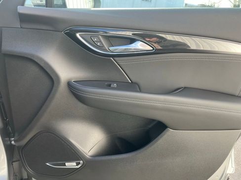 New 2026 Buick Envision Preferred image 12