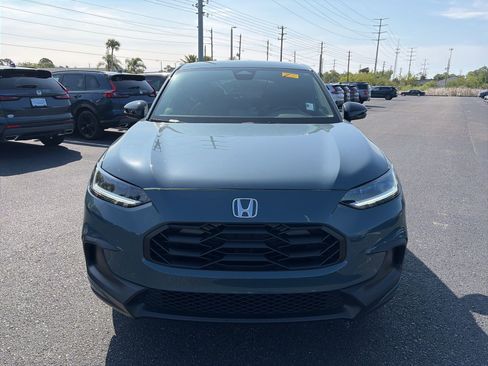 Used 2024 Honda HR-V Sport image 2