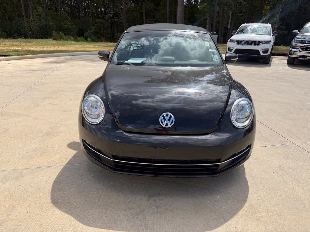 Used 2014 Volkswagen Beetle TDI FWD image 8