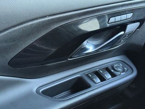 Certified 2023 GMC Terrain AT4 image 35