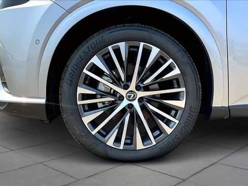 Used 2024 Lexus RX 350 Premium Plus FWD image 9