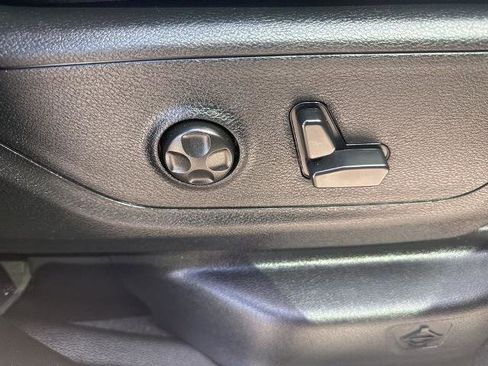 Used 2025 RAM 1500 RHO image 37