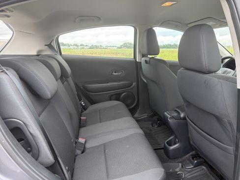 Certified 2021 Honda HR-V LX image 15