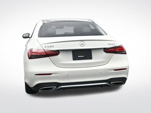 Used 2023 Mercedes-Benz E 350 4MATIC Sedan image 6