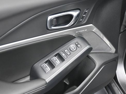 Used 2025 Acura Integra A-Spec image 19