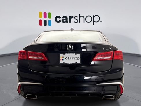Used 2019 Acura TLX V6 w/ Technology Package FWD image 4