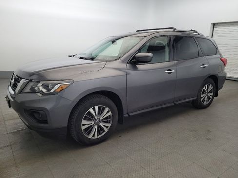 Used 2017 Nissan Pathfinder SL w/ SL Premium Package AWD/4WD image 2
