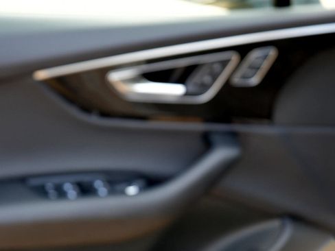 Used 2021 Audi Q7 3.0T Premium Plus image 8