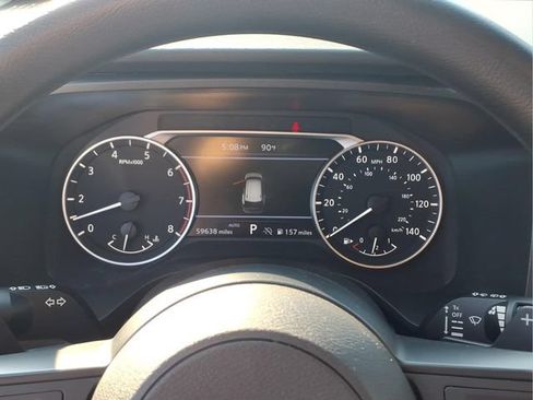 Used 2024 Nissan Rogue SV AWD/4WD image 17