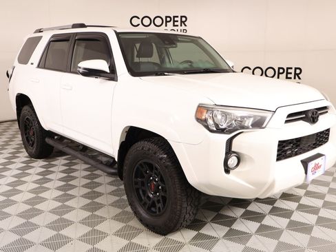 Used 2020 Toyota 4Runner SR5 Premium AWD/4WD image 1