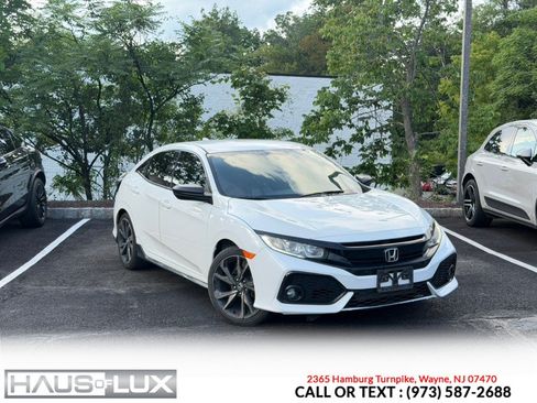 Used 2017 Honda Civic Sport image 1