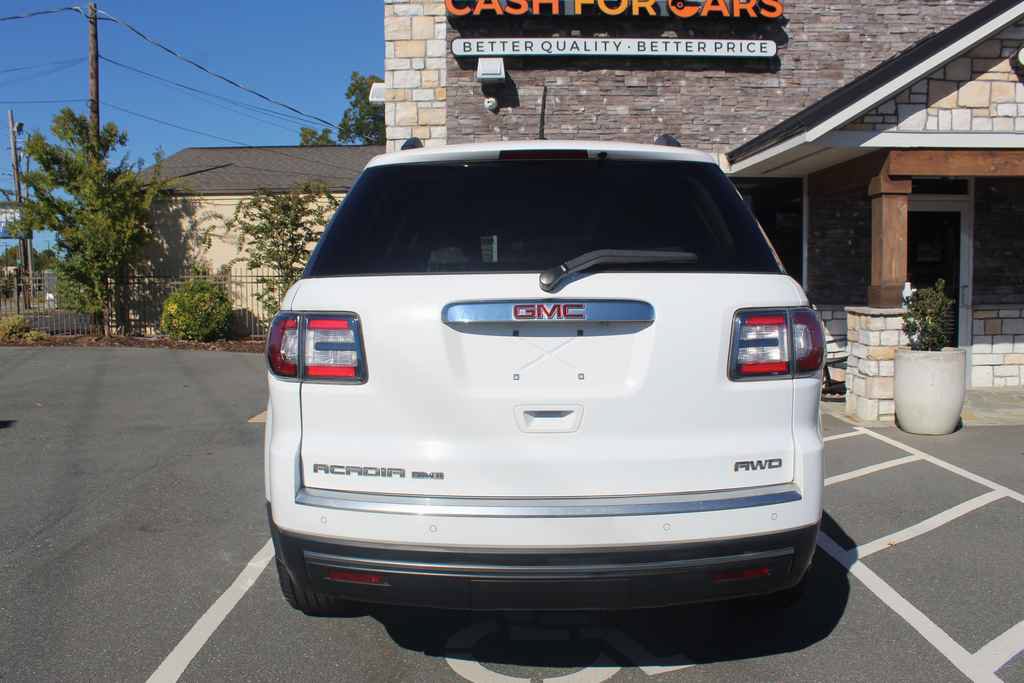 Used 2017 GMC Acadia Limited SLT AWD/4WD image 8