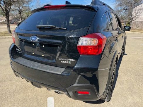 Used 2016 Subaru Crosstrek 2.0i Limited AWD/4WD image 19