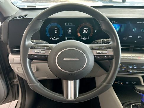 Used 2024 Hyundai Kona SEL FWD image 14