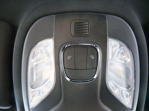 Used 2024 Jeep Compass Sport image 48