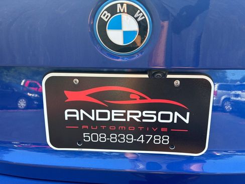 Used 2023 BMW 330e xDrive w/ M Sport Package AWD/4WD image 13